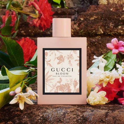 does gucci bloom smell like old lady|More.